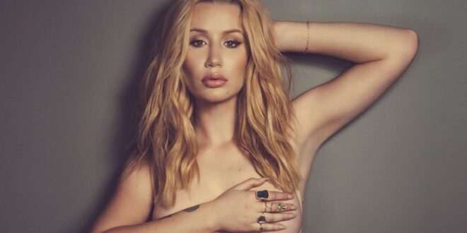 Τόπλες η Iggy Azalea