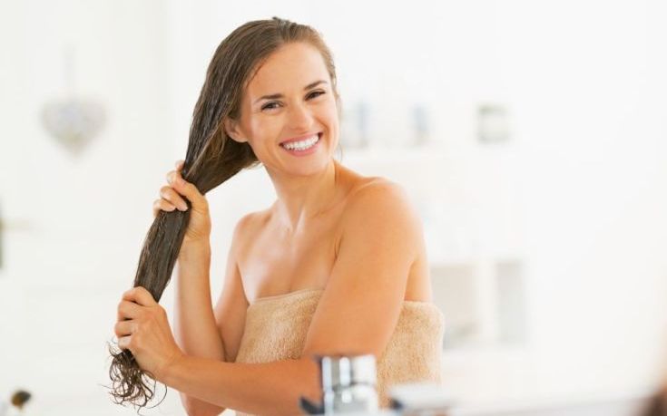 Αποτοξινώστε τα μαλλιά σας με… βότκα