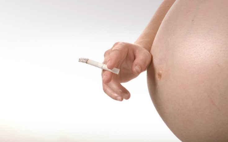 Το τσιγάρο της εγκύου αλλάζει το DNA του μωρού