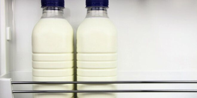 Γιατί δεν πρέπει να βάζετε το γάλα στο πάνω ράφι του ψυγείου