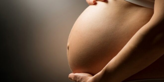 Κοντινές εγκυμοσύνες: Από τι κινδυνεύει το παιδί