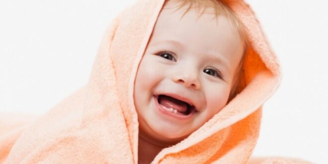 Τι πρέπει να κάνετε για να αποκτήσει το μωρό σας γερά δόντια