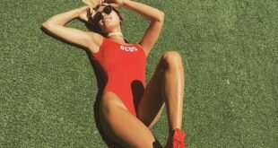 Στο Μαϊάμι για βουτιές η Hailey Baldwin