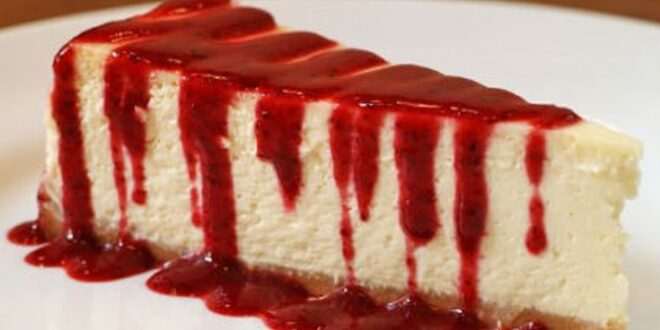 Cheesecake με στέβια και σως φράουλας