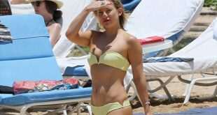 Με κίτρινο μπικίνι στην Χαβάη η Kate Hudson