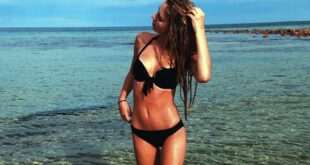 Η σέξι blogger Lani Pratt Hedger