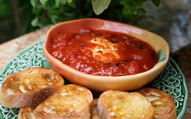 ntip-me-manouri-kai-pelte-ntomatas Ντιπ με μανούρι και πελτέ ντομάτας