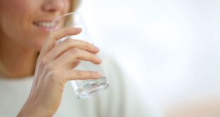 Πόσα ποτήρια νερό την ημέρα μειώνουν τον κίνδυνο για καρδιακή προσβολή