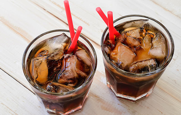 4 worst foods building muscle soda
