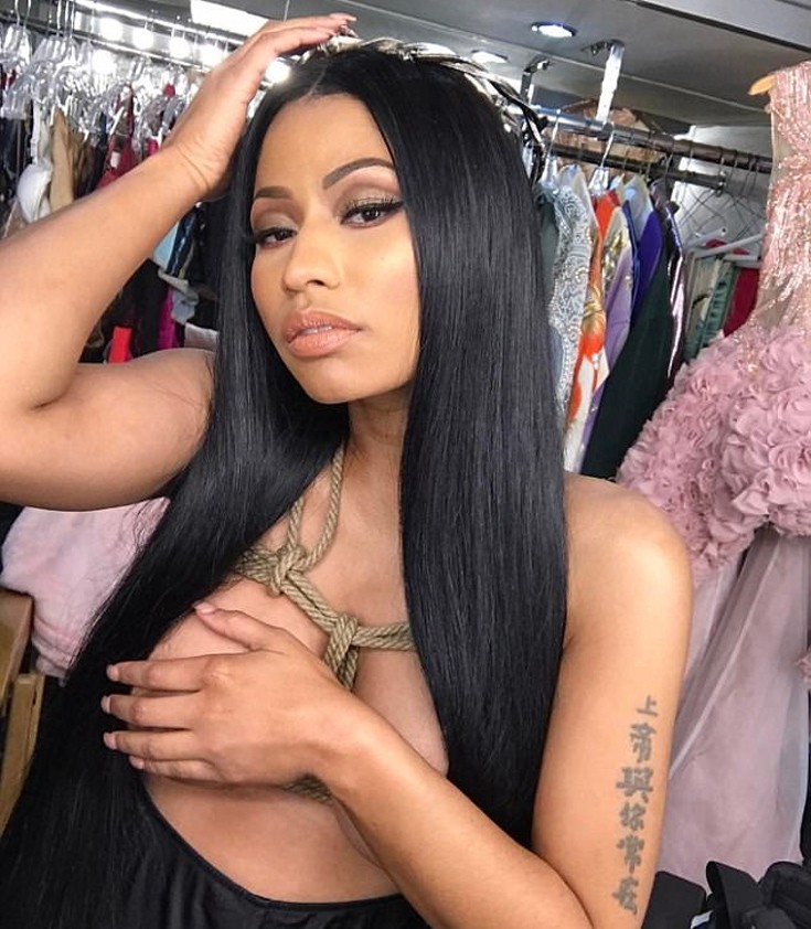 minaj4