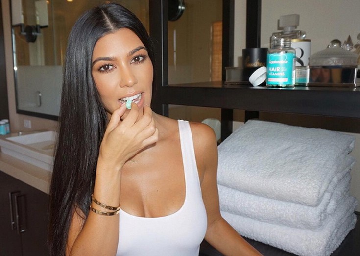 kourtneykardash4