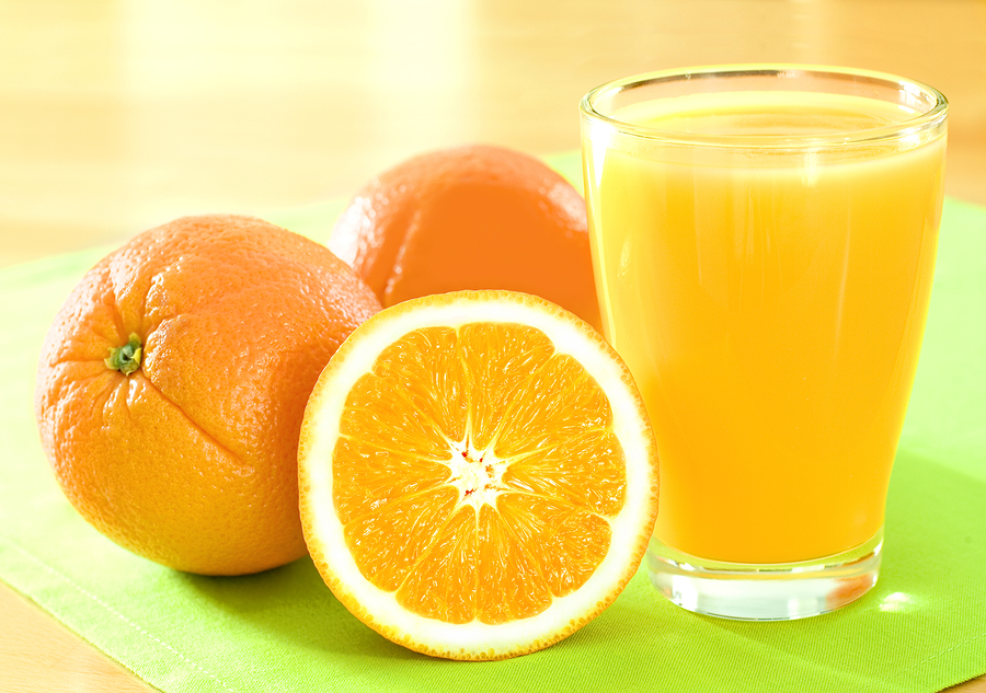 bigstock oranges and orange juice 26375573
