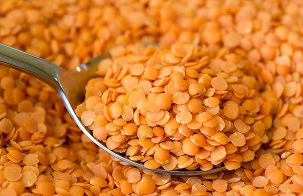 gettyimages 491379616 lentils chameleonseye