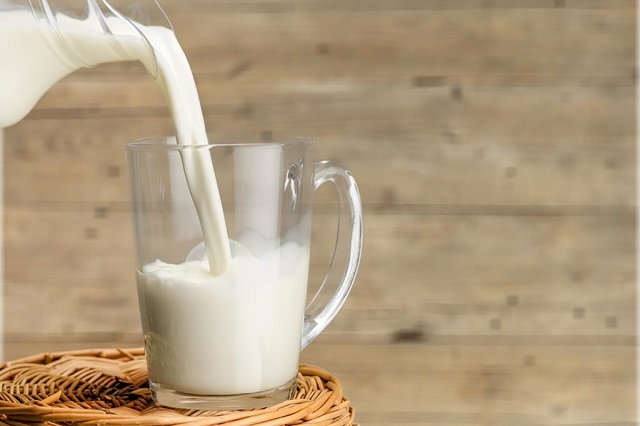03 milk Home Remedies for Canker Sores 487317358 Billion Photos 1024x683
