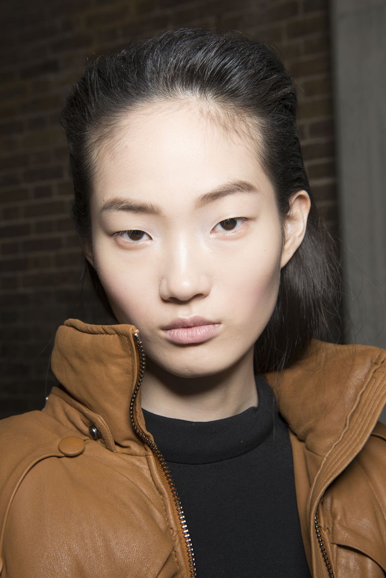 6 MARY KATRANTZOU