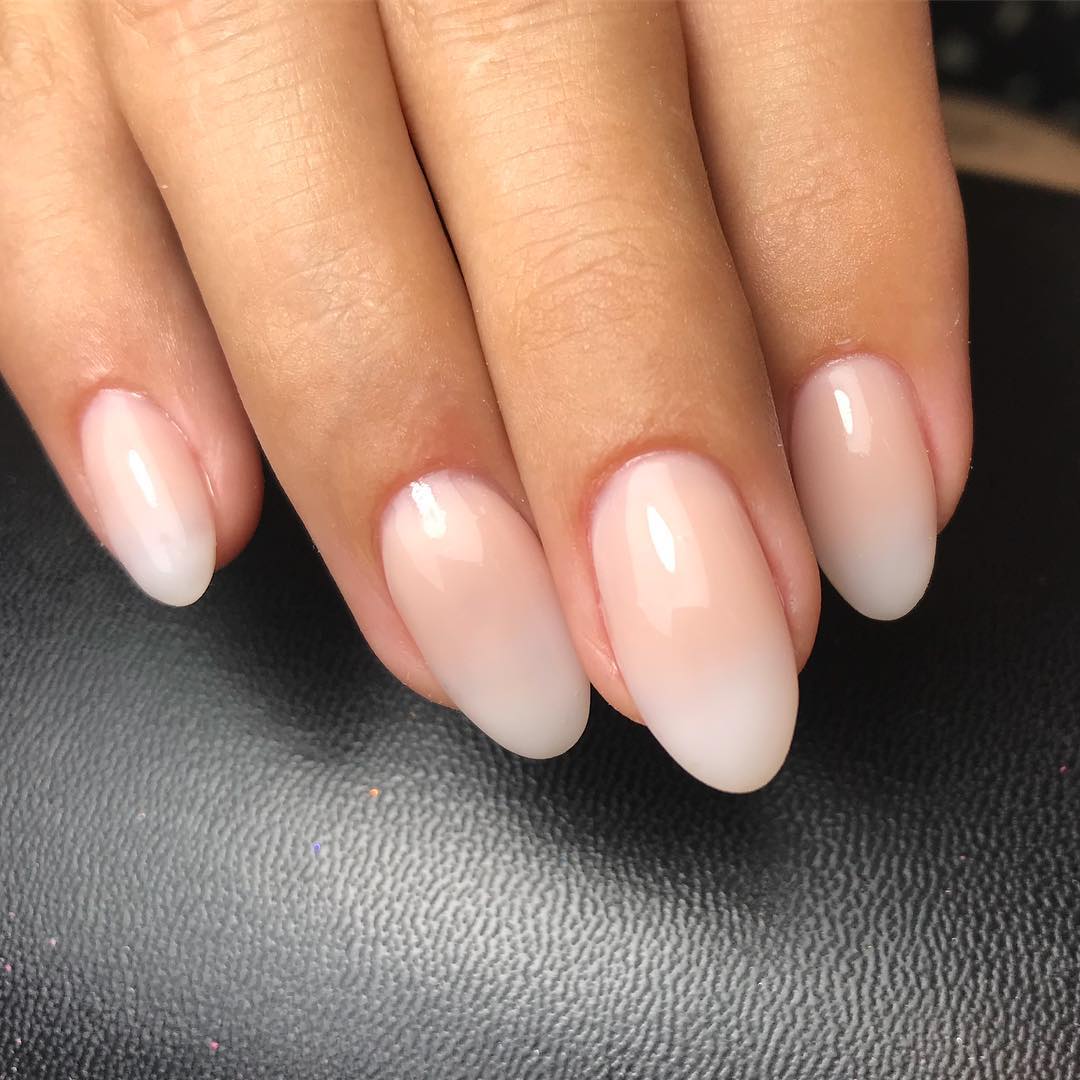 baby boomer nails 2