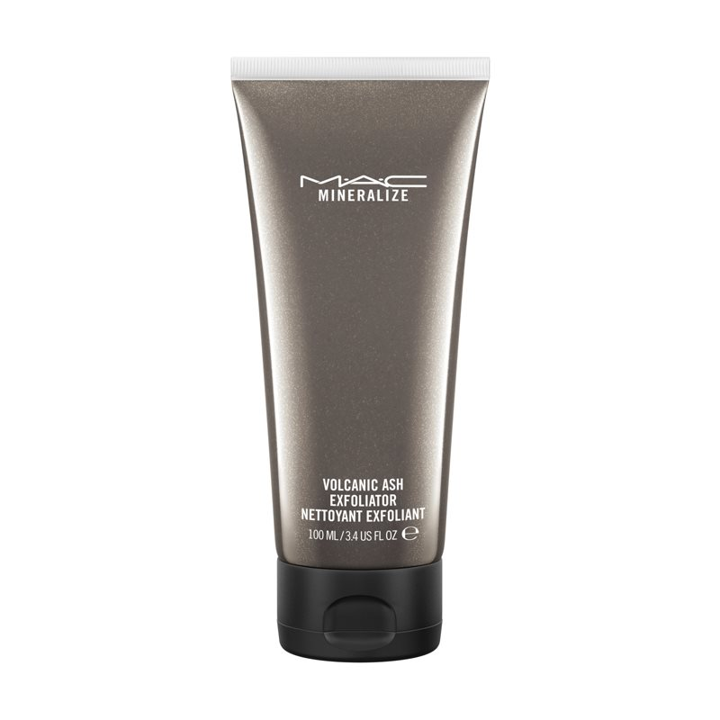 MAC Volcanic Ash Exfoliator