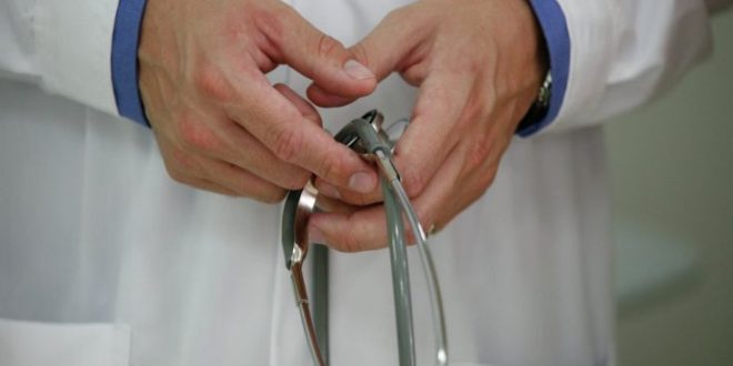 Η ΠΟΕΔΗΝ καταγγέλλει νέους ξυλοδαρμούς εργαζομένων σε νοσοκομεία