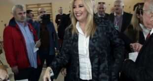 Γεννηματά: Με τους ΣΥΡΙΖΑΝΕΛ τα εθνικά θέματα υποχωρούν, η Δημοκρατία είναι σε κίνδυνο
