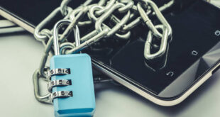 Δυο συμβουλές για να κάνετε το κινητό σας ασφαλές στο… κρυφοκοίταγμα
