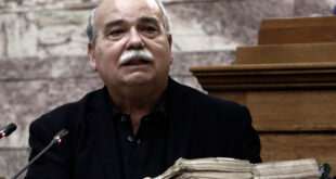 Βούτσης: Δεν παράγονται απλά fake news, παράγεται μια fake πολιτική
