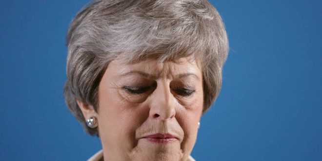 Μέι: «Πιθανό» ένα δεύτερο δημοψήφισμα για το Brexit