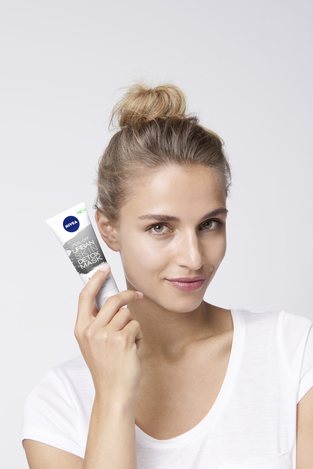 NFC 18641 Urban Detox Peel Off Mask Pack V1 BTL RGB Print 300 dpi