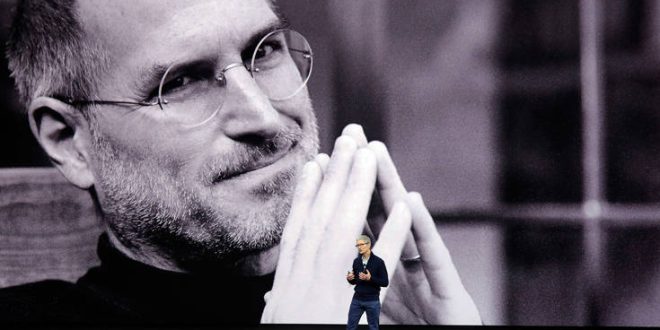 Έτσι έπεισε ο Στιβ Τζομπς τον Τιμ Κουκ να εγκαταλείψει τη δουλειά του και να ενταχθεί στην Apple