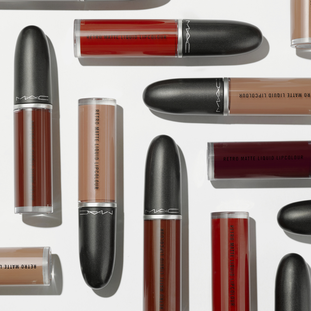 LIQUID LIP GROUP SHOT SHADOW