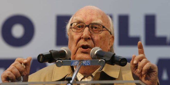 Έφυγε από τη ζωή στα 93 του χρόνια ο «πατέρας» του Επιθεωρητή Μονταλμπάνο Αντρέα Καμιλλέρι