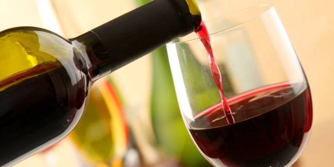 Αν θες να διατηρήσεις το βάρος σου πιες... κόκκινο κρασί, υποστηρίζει έρευνα
