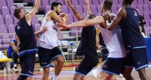 Εθνική: Εκτός Μάντζαρης και Κώστας Αντετοκούνμπο