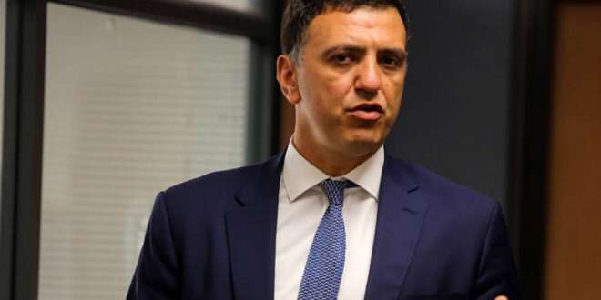 Η απάντηση Κικίλια στον Πολάκη για τα έξοδα νοσηλείας του εθελοντή πυροσβέστη