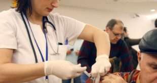 Εμβολιασμό των ευπαθών ομάδων για τη γρίπη συνιστά ο ΕΟΔΥ