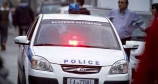 Τσεκούρι και σφυρί μεταξύ των ευρημάτων στον σύνδεσμο οπαδών στη Νέα Φιλαδέλφεια