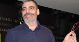 Ο Γιάννης Σερβετάς ανακοίνωσε τον θάνατο ηθοποιού