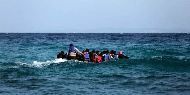Περισσότεροι από εξακόσιοι πρόσφυγες και μετανάστες έφτασαν το τελευταίο 24ωρο στην Ελλάδα