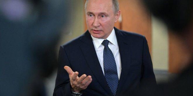 Ποροσένκο προς Ζελένσκι: Μην εμπιστευθείτε τον Πούτιν, ποτέ