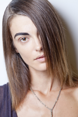 eyebrow