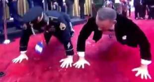 Ο Τομ Χανκς έκανε push ups στα Όσκαρ 2020