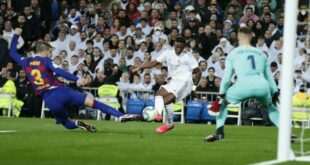 Η Ρεάλ Μαδρίτης νίκησε την Μπαρτσελόνα με 2-0 και την προσπέρασε