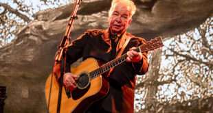 John Prine: Στην εντατική λόγω κορονοϊού ο θρύλος της folk μουσικής