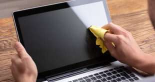 Πώς να απολυμάνεις σωστά υπολογιστή και laptop