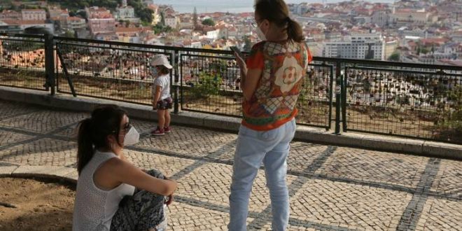 Ο κορονοϊός «εκτόξευσε» την ανεργία στην Πορτογαλία