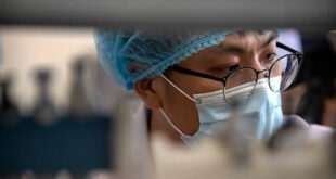 Πέντε πειραματικά εμβόλια δοκιμάζονται ήδη σε ανθρώπους στην Κίνα