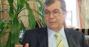 Όταν ο Δημήτρης Κρεμαστινός μιλούσε για τον Ανδρέα Παπανδρέου