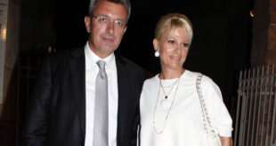 Νίκος Χατζηνικολάου – Κρίστη Τσολακάκη: Η τρυφερή φωτογραφία του γάμου τους, πριν 16 χρόνια