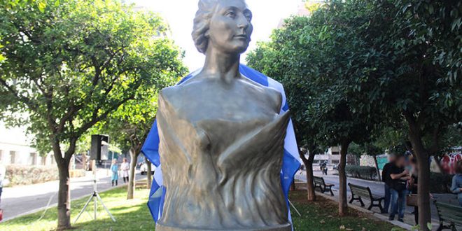 Ταξίαρχος επί τιμή έγινε η ηρωική «μάνα της Αντίστασης» Λέλα Καραγιάννη