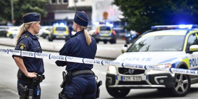 Πυροβολισμοί σε εμπορικό κέντρο στη Στοκχόλμη