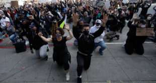 Δεύτερο κύμα covid-19 λόγω των διαδηλώσεων για τον Τζορτζ Φλόιντ φοβούνται στις ΗΠΑ